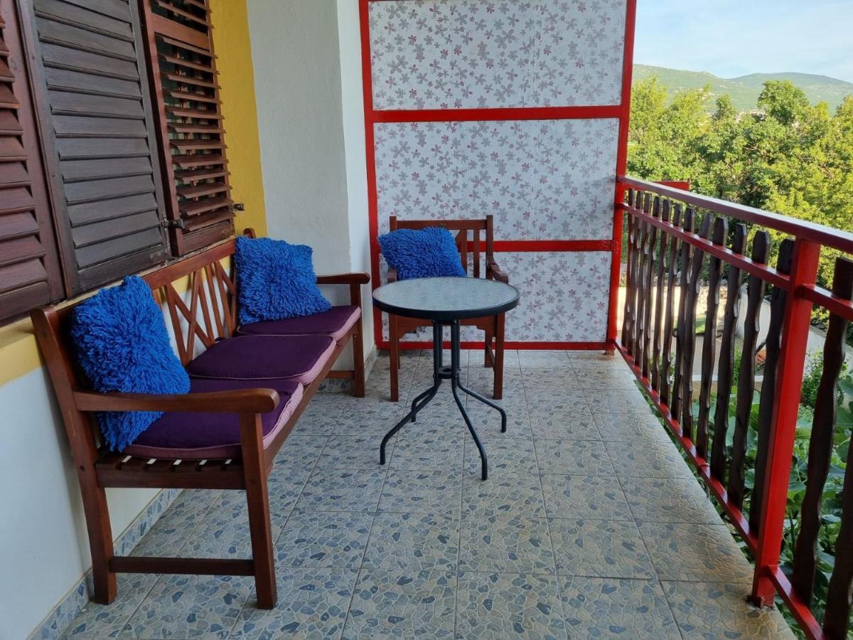 Apartamento Apartman Mataija Novi Vinodolski Exterior foto